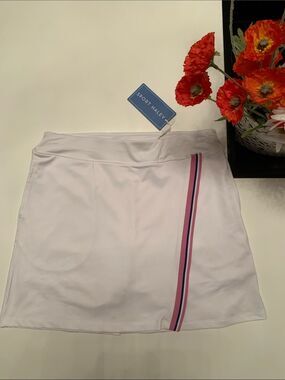 NWT Sport Haley White Skort with Pink and Navy Side Stripe Size XS